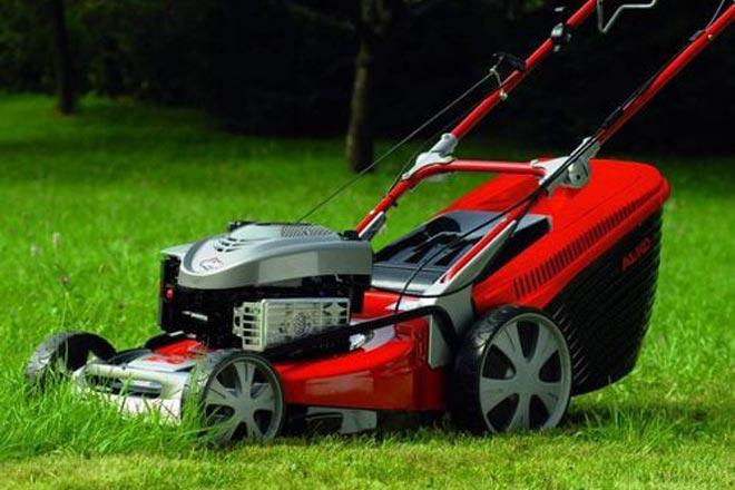 Les meilleures tondeuses à gazon selon les avis des utilisateurs Meilleure tondeuse à gazon