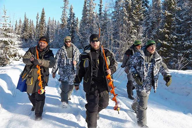 Les meilleurs costumes pour la pêche d'hiver