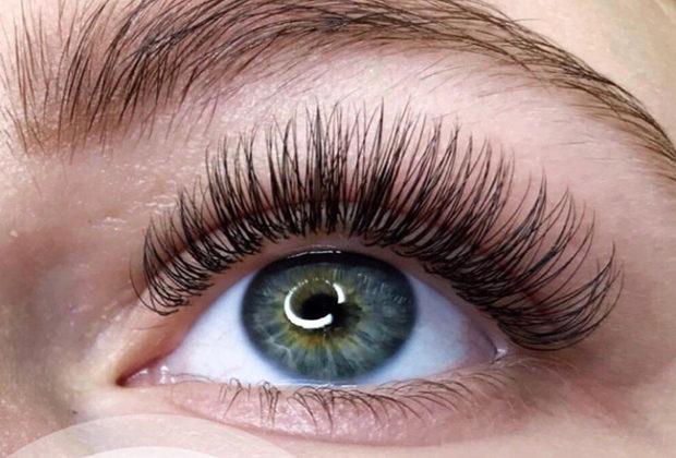 Les meilleurs matériaux pour l'extension de cils Les meilleurs matériaux pour l'extension de cils