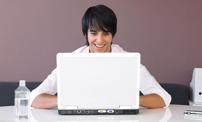 Meilleurs ordinateurs portables à bas prix Meilleurs ordinateurs portables à bas prix