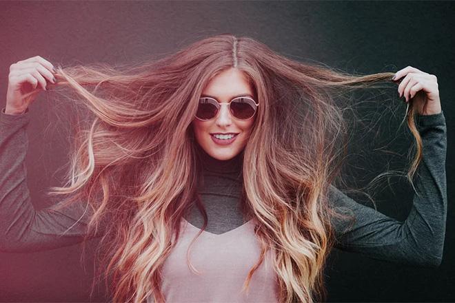 Les meilleures poudres pour les cheveux Les meilleures poudres pour les cheveux