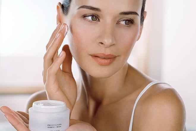 Meilleures crèmes pour le visage après 35 ans Meilleures crèmes pour le visage après 35 ans