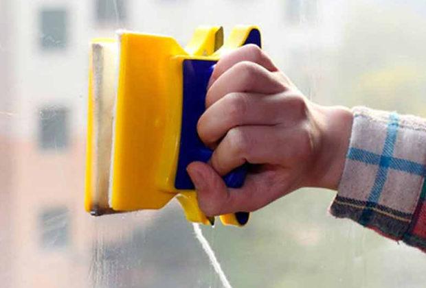 Les meilleures brosses magnétiques pour nettoyer les vitres