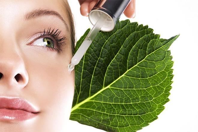 Les meilleures huiles pour la peau autour des yeux Les meilleures huiles pour la peau autour des yeux